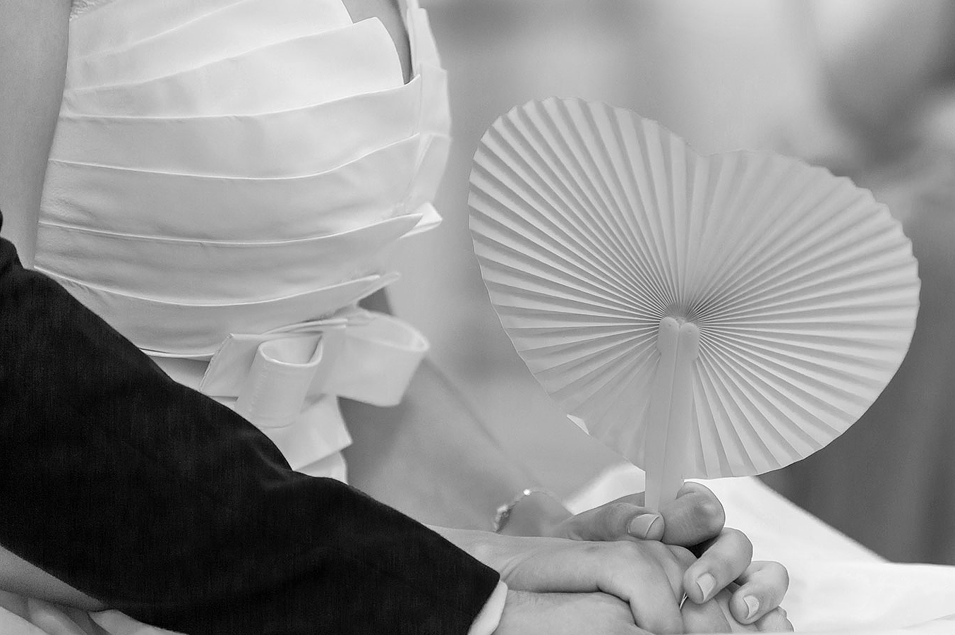 Dettaglio ventaglio sposa